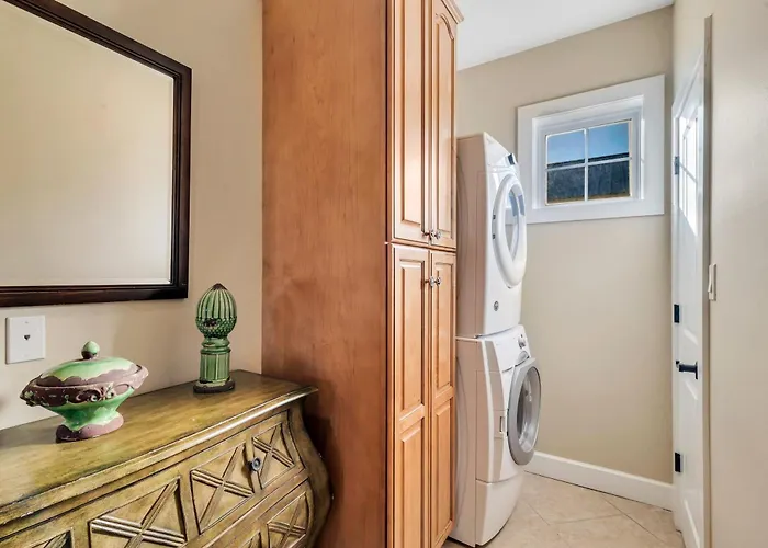 Lemonade Stand By Gsvr - Spacious Beachside Getaway With Pool & Living Areas - Free Activities And Golf Gulf Shores